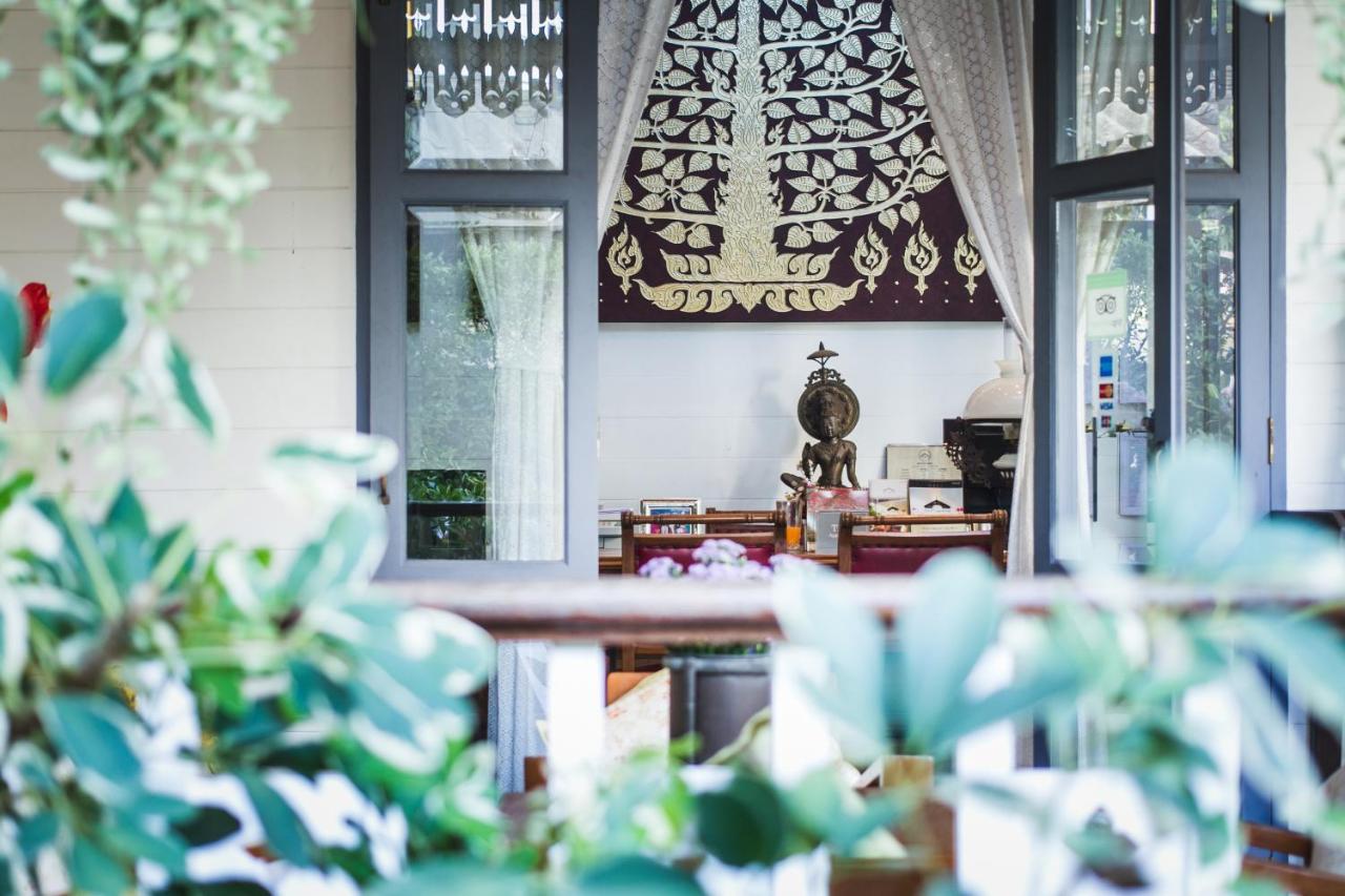 Baan Noppawong Hotel Банкок Екстериор снимка