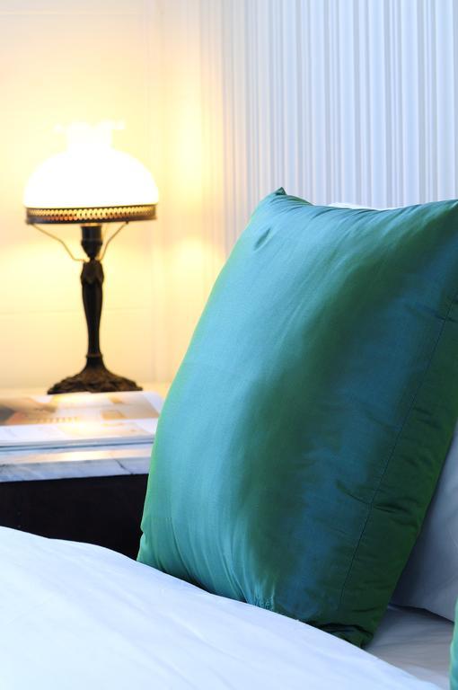 Baan Noppawong Hotel Банкок Екстериор снимка